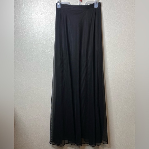 JS Collections Size 6 Black Sheer Lined Long Victorian Formal Maxi Skirt EUC - Picture 3 of 7